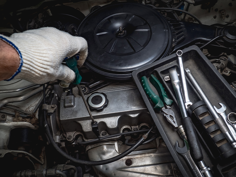 Paano maiwasan ang hindi sinasadyang pinsala sa paggamit ng wrench?